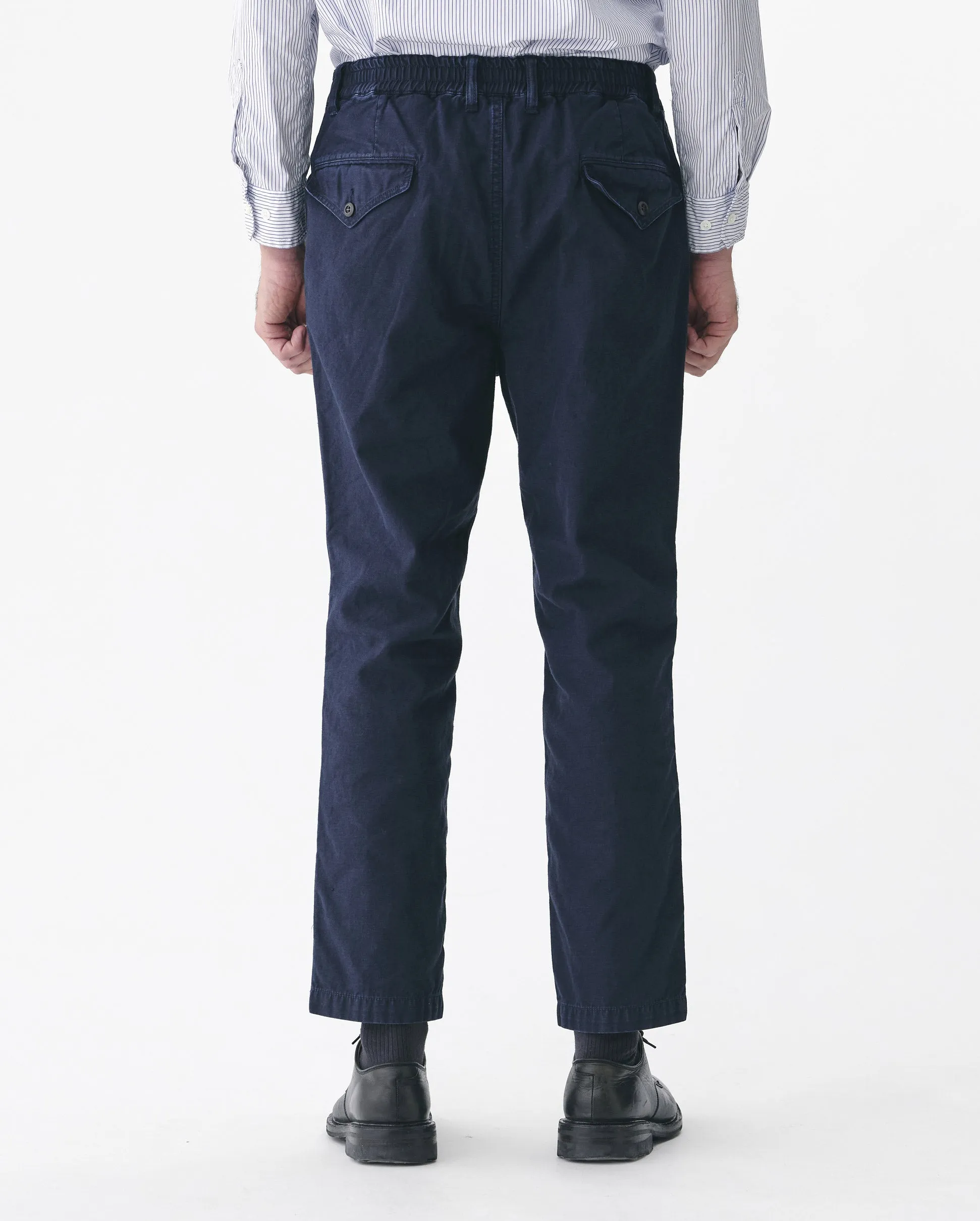 BACK SATIN TAPERED PANTS / NAVY