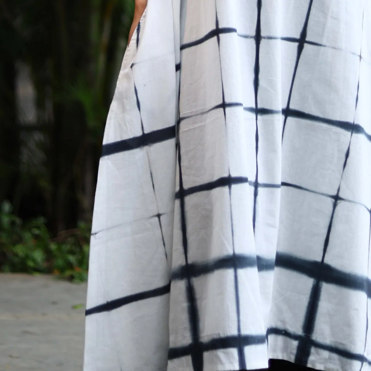 Black & White Cotton Summer Midi Dress In Chequered Pattern