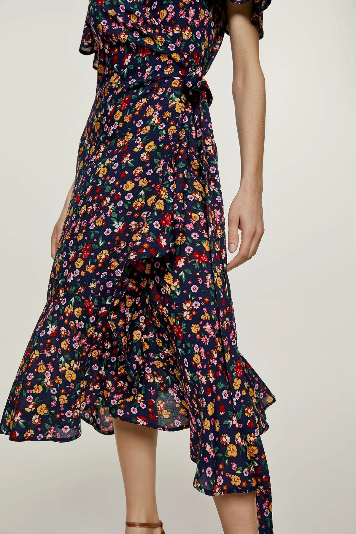 Floral Ruffle Detail Wrap Dress