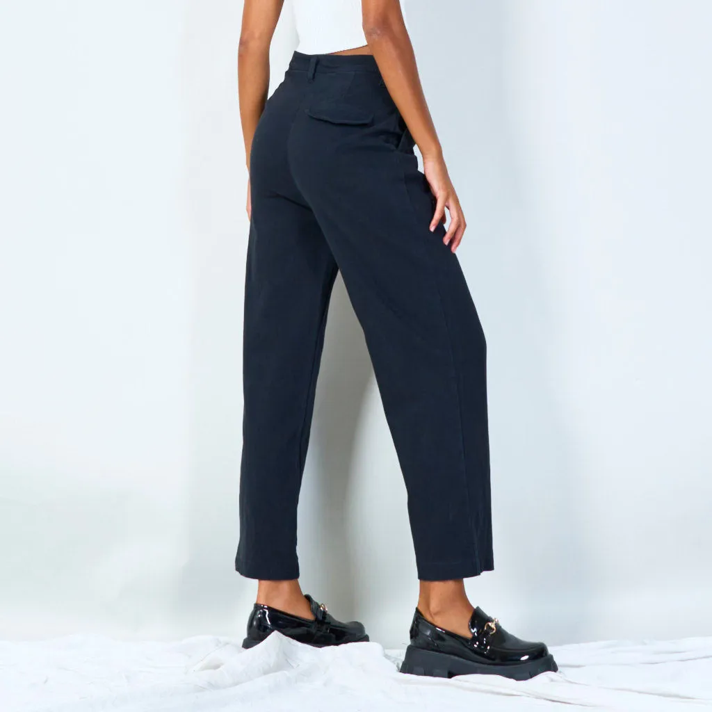 High-waisted pleated trousers wholesale