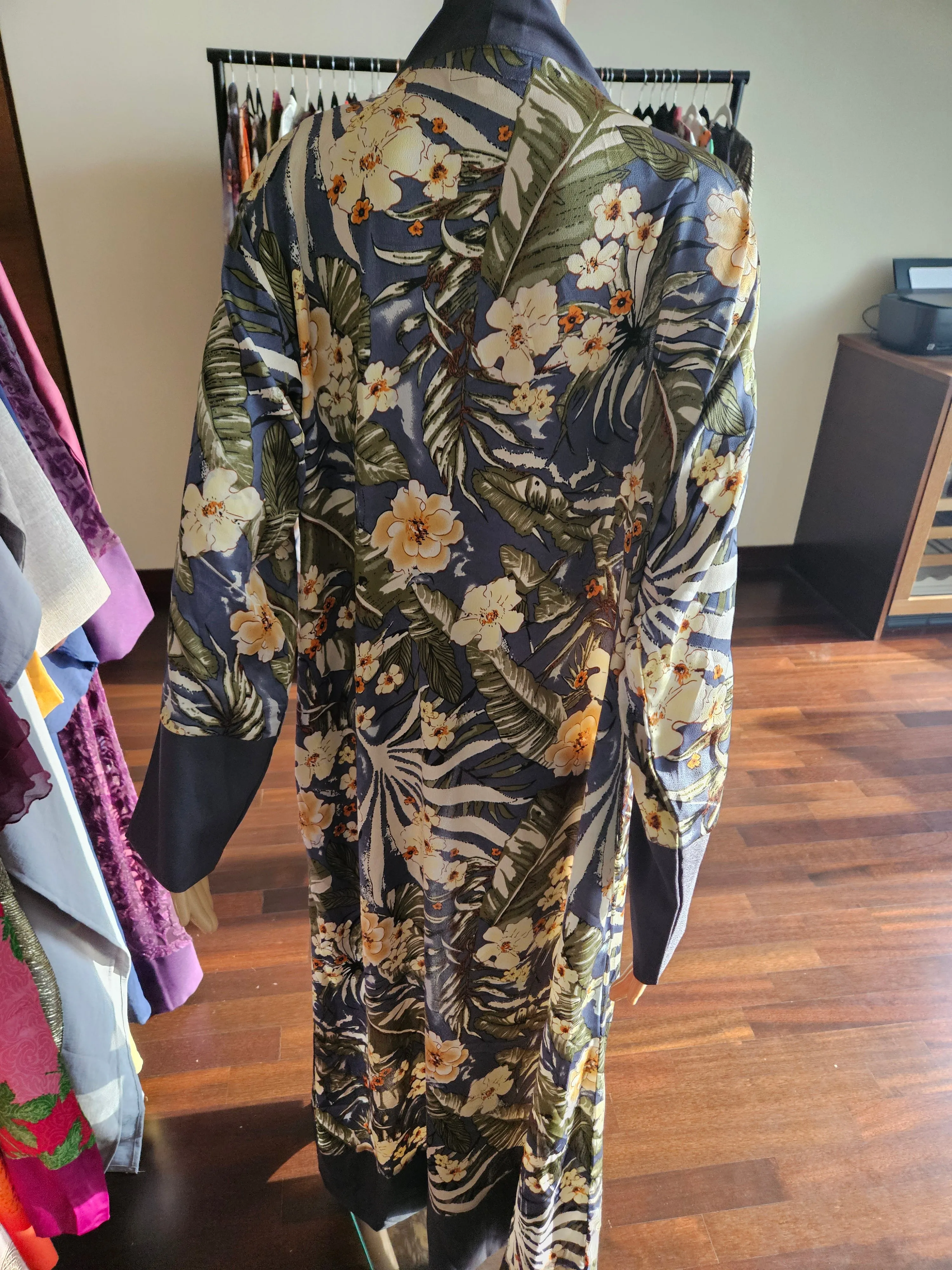 Kinsley floral kimono robe