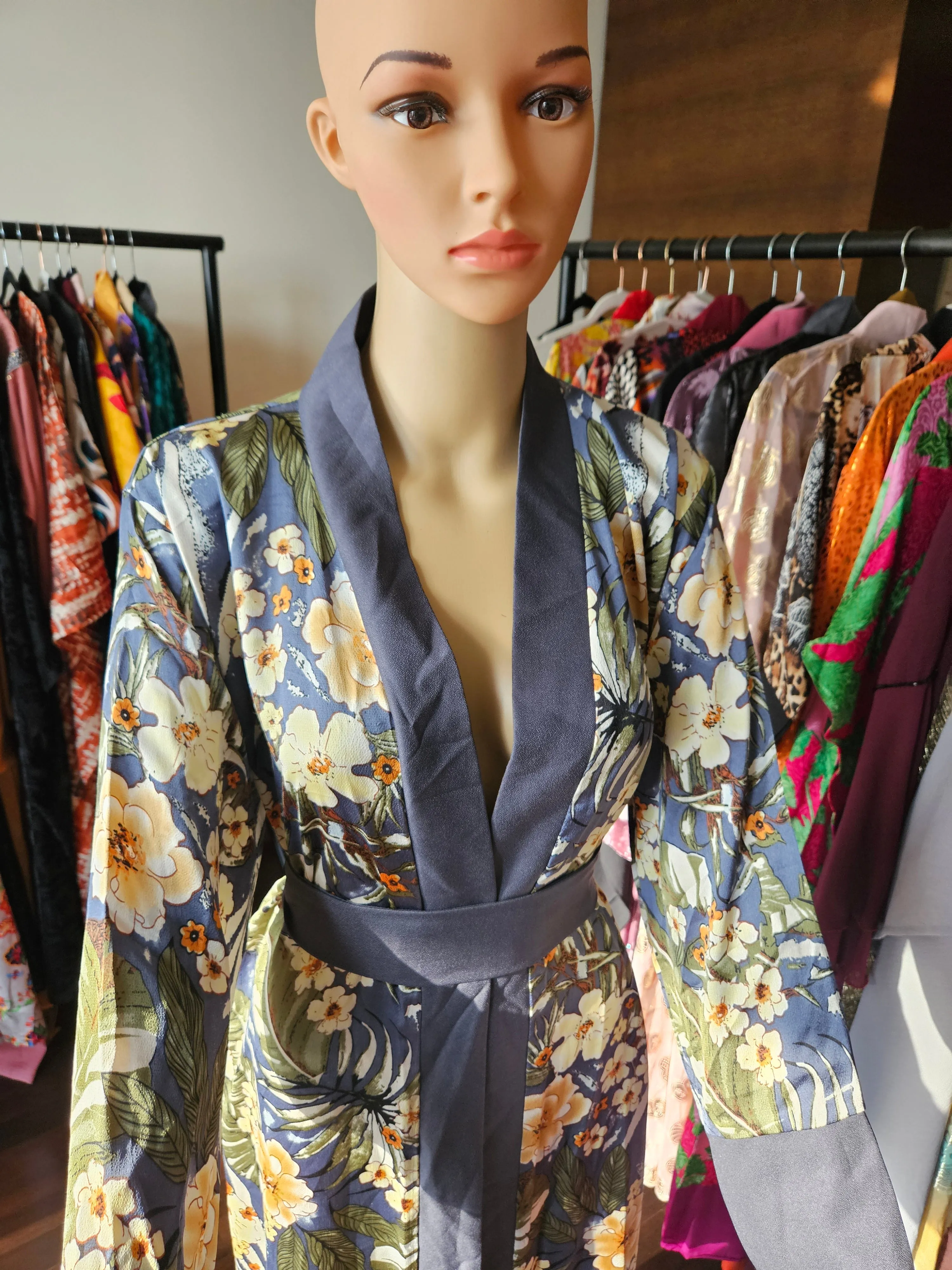 Kinsley floral kimono robe