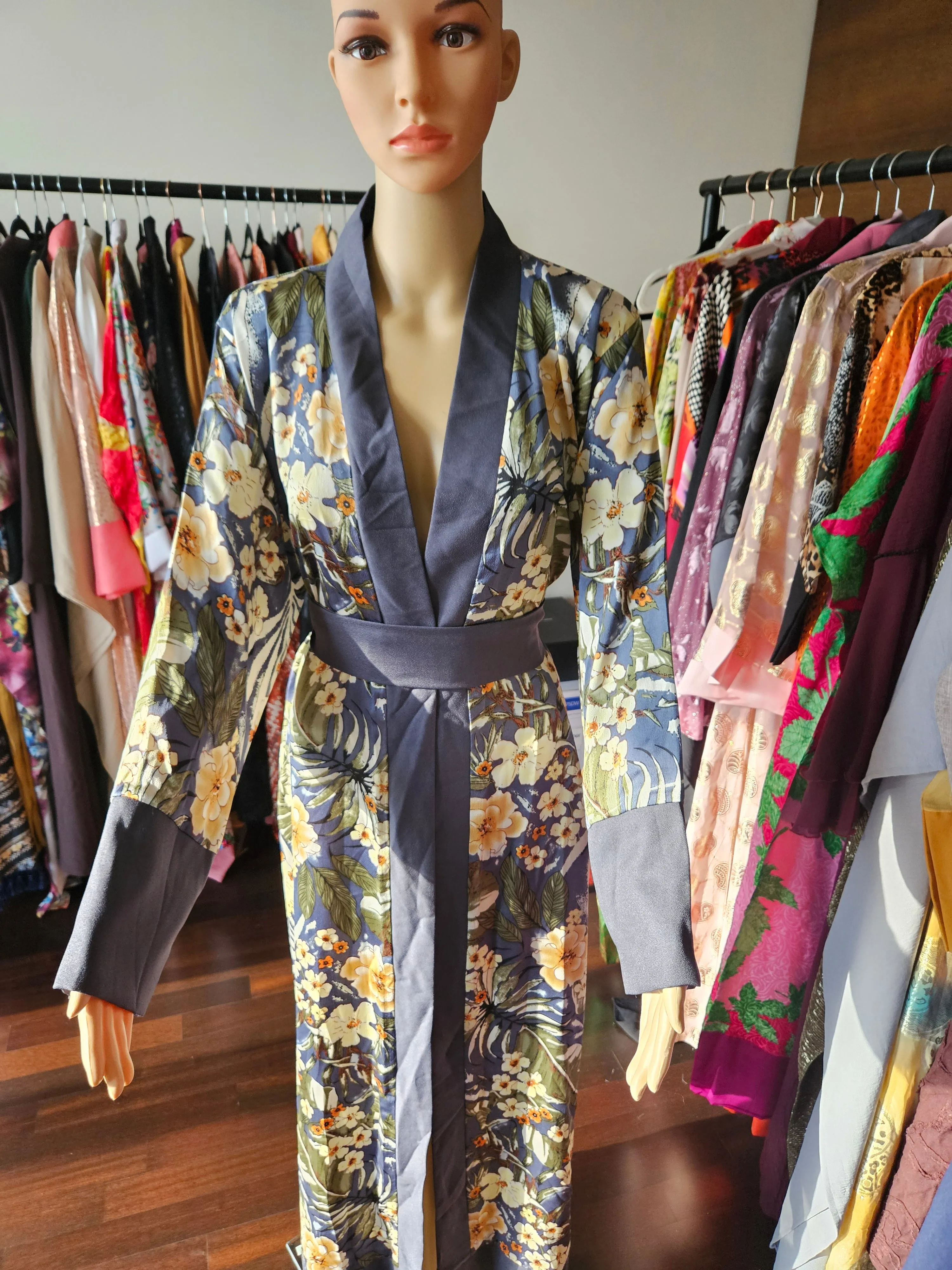 Kinsley floral kimono robe