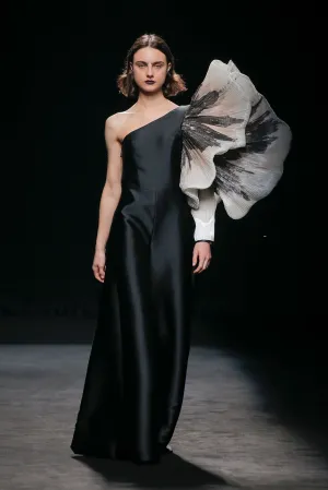 One-Shoulder A-line Dress with Large Ruffle