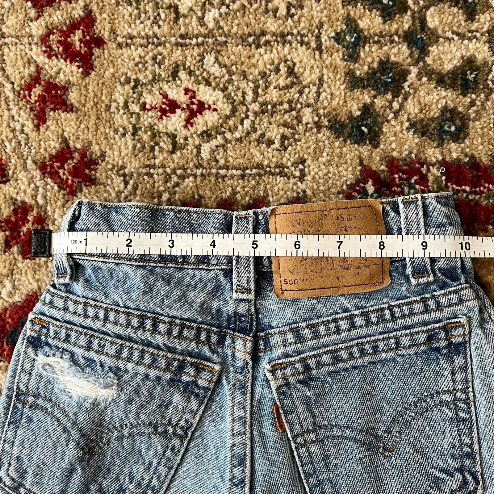 Vintage Levi's 550 Relaxed Fit Slim Cut Off Shorts 7