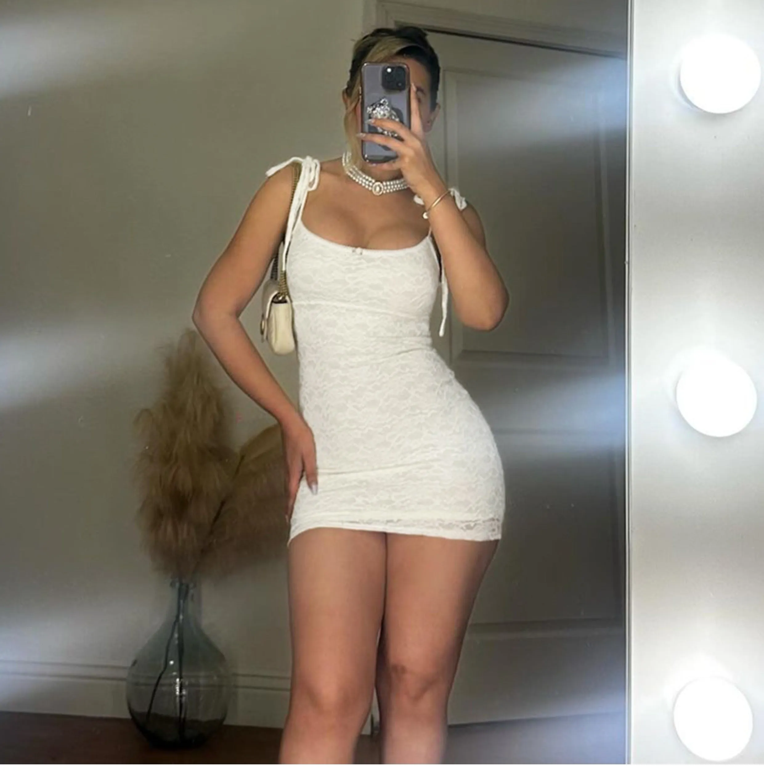 Vvsha Cesciley Lace Mini Dress