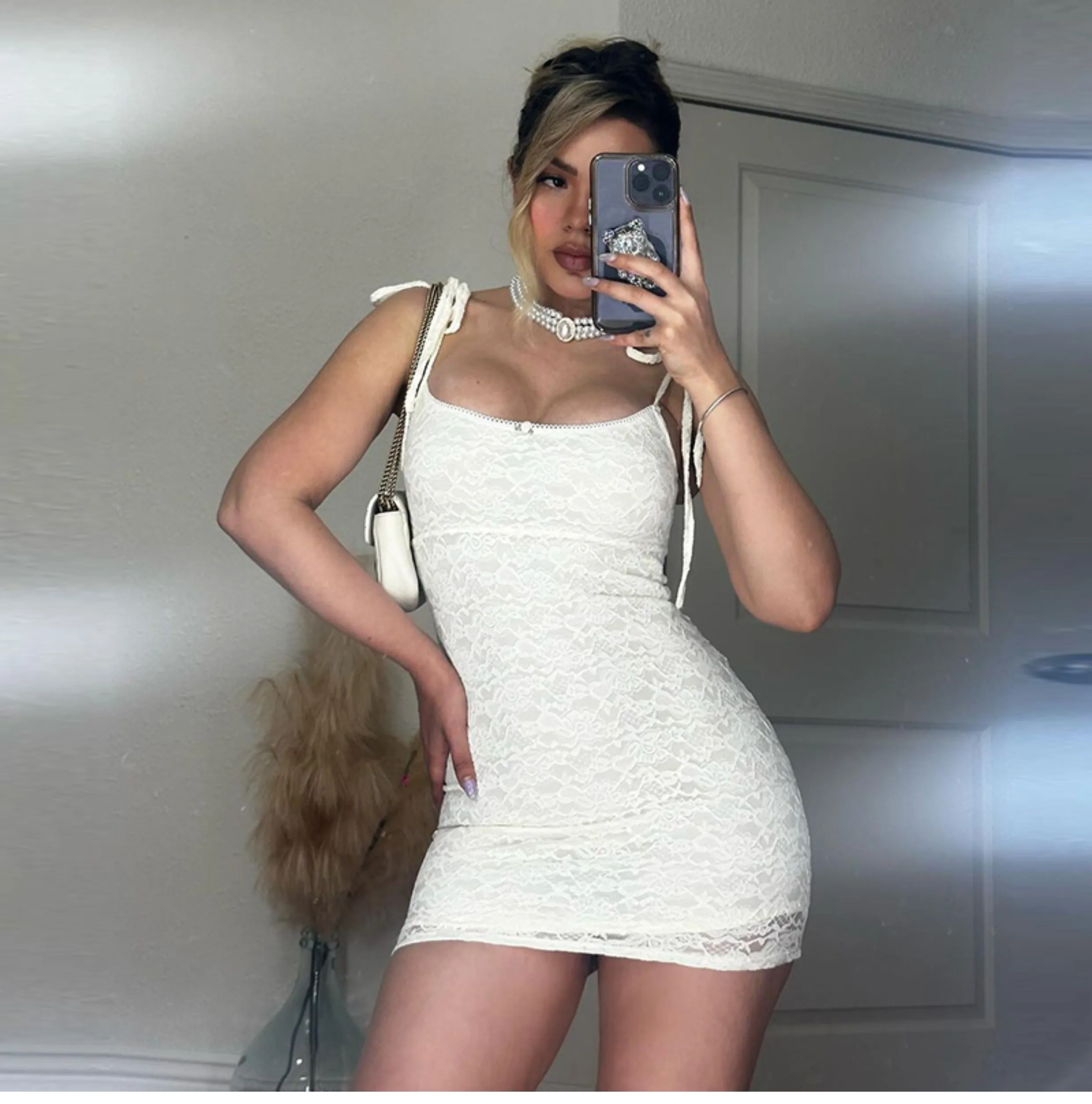 Vvsha Cesciley Lace Mini Dress